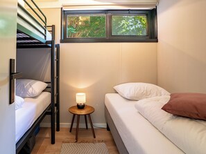 3 Schlafzimmer, Reisekinderbett, WLAN