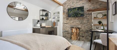 獨棟房屋 | 4 間臥室、網路服務