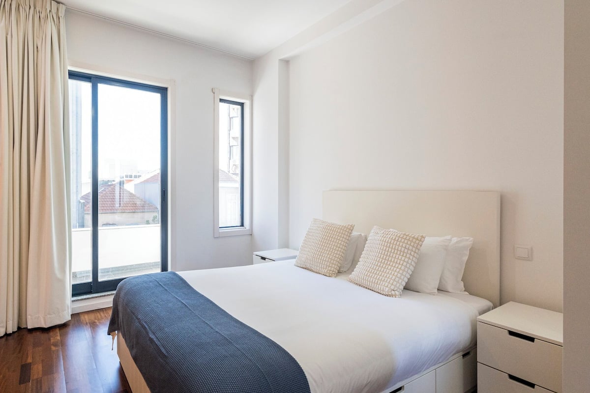 Studio Standard, balcon | Fer et planche à repasser, Wi-Fi gratuit, draps fournis