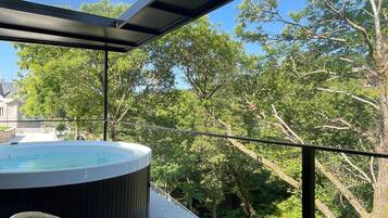 Diepe bindweefselmassages, sportmassages, massagebehandelingen