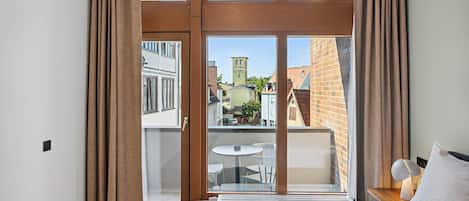Comfort suite, balkon | 1 slaapkamer, individueel gedecoreerd, individueel gemeubileerd
