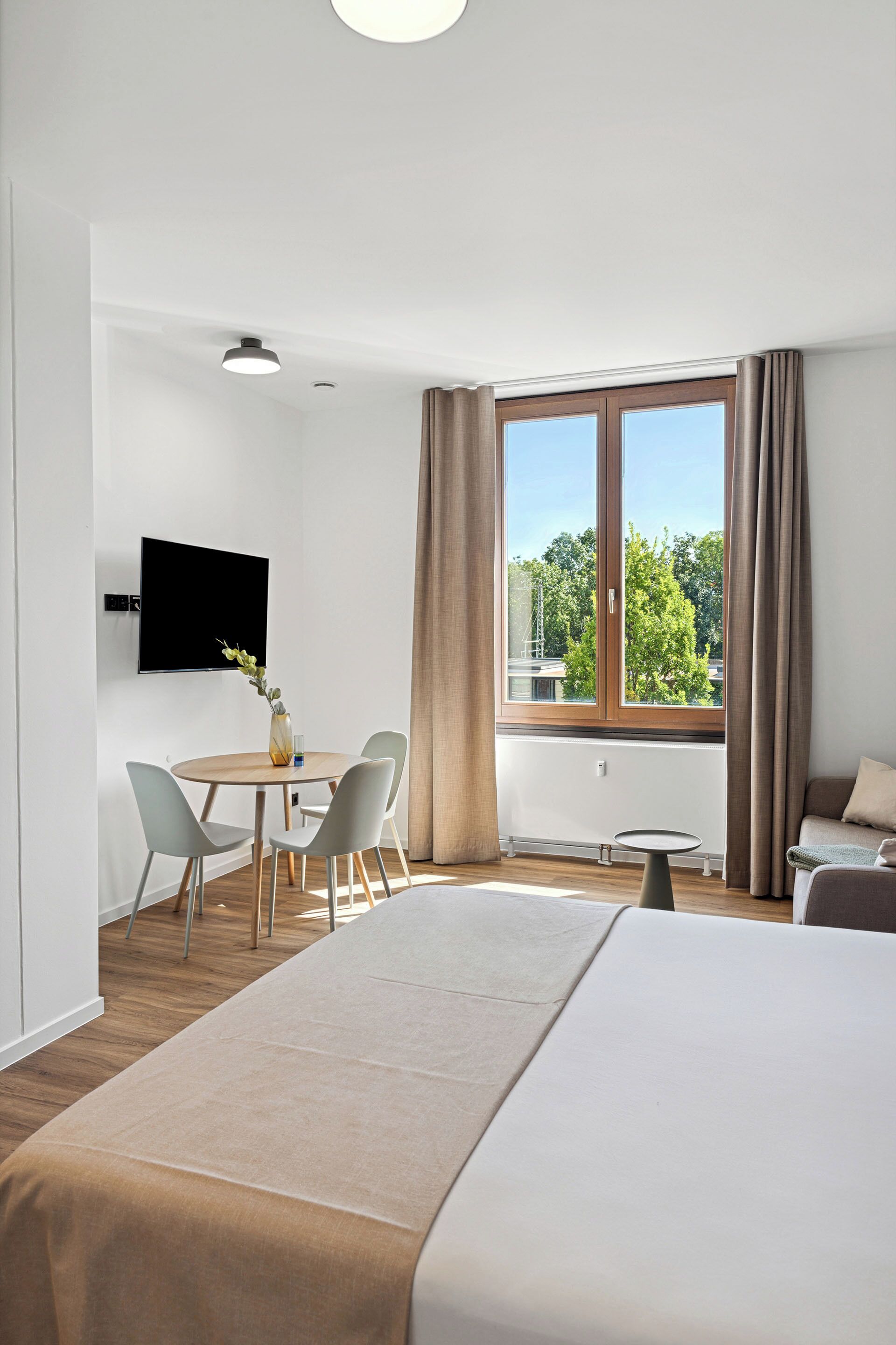Suite, 1 grand lit et 1 canapé-lit