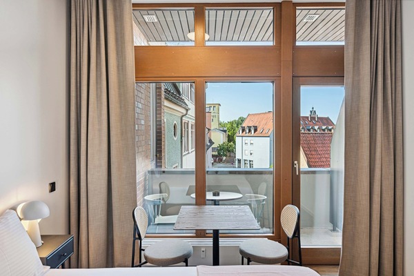 Suite with Balcony | 1 bedroom, desk, laptop workspace, blackout drapes