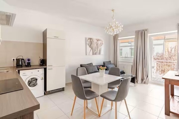 Standard Condo | 1 bedroom, blackout drapes, iron/ironing board, travel crib