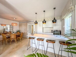 Dining - Stunning townhouse with garden in Estepona (Estepona)