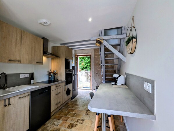 Fridge, microwave, dishwasher