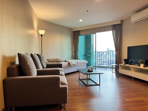 精緻公寓客房, 2 間臥室, 非吸煙房, 可使用泳池 | 起居區