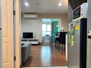 精緻公寓客房, 1 間臥室, 非吸煙房, 私人泳池 | 起居區