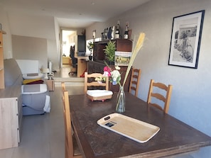 Interior - FULL APARTMENT 3 rooms 62 m2 with Balcony near TRAM T2 5 mn walk  (Bezons (95870))