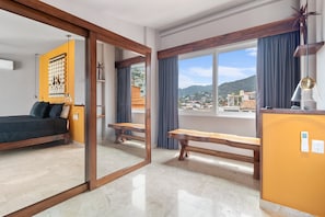 2 chambres, bureau, fer et planche à repasser, Wi-Fi gratuit