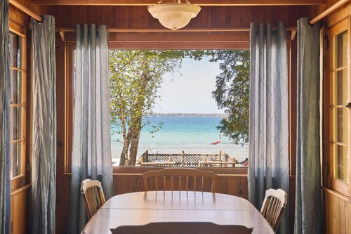 CRO Terrapin Station- 2 Cottages on Glen Lake