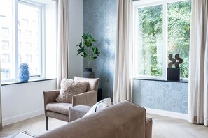 Smart TV - 2 Bedroom Apartment with 4 Beds and a chairbed - Perfect for groups! (Nijmegen)