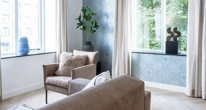 2 Bedroom Apartment with 4 Beds and a chairbed - Perfect for groups!