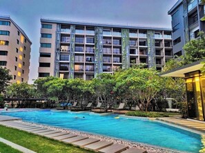 บริเวณภายนอก