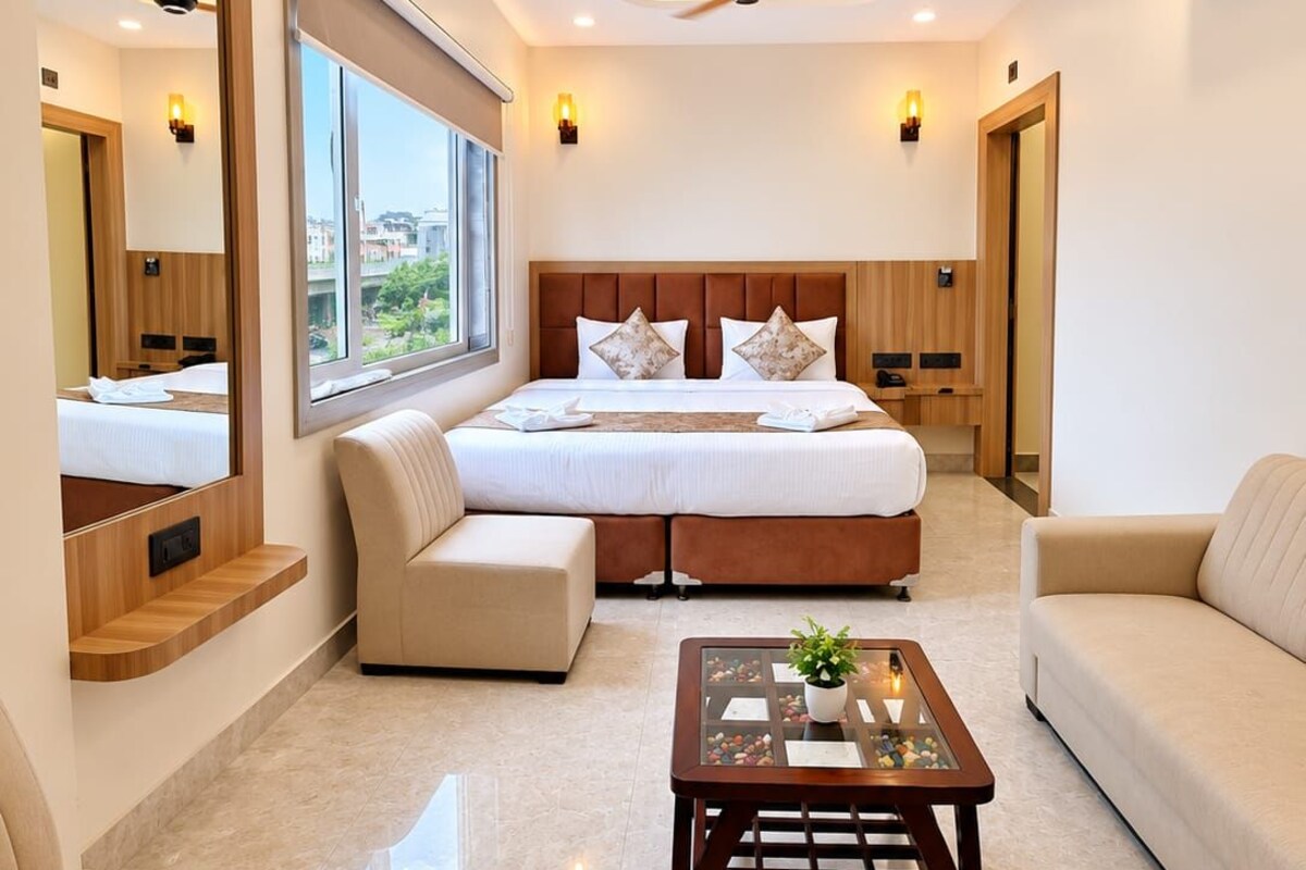  Executive room | Iron/ironing board, WiFi (free), bed sheets