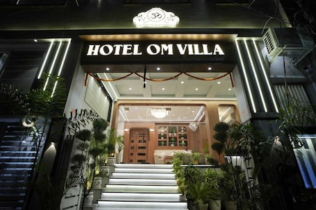 Front of property. Hotel Om Villa
