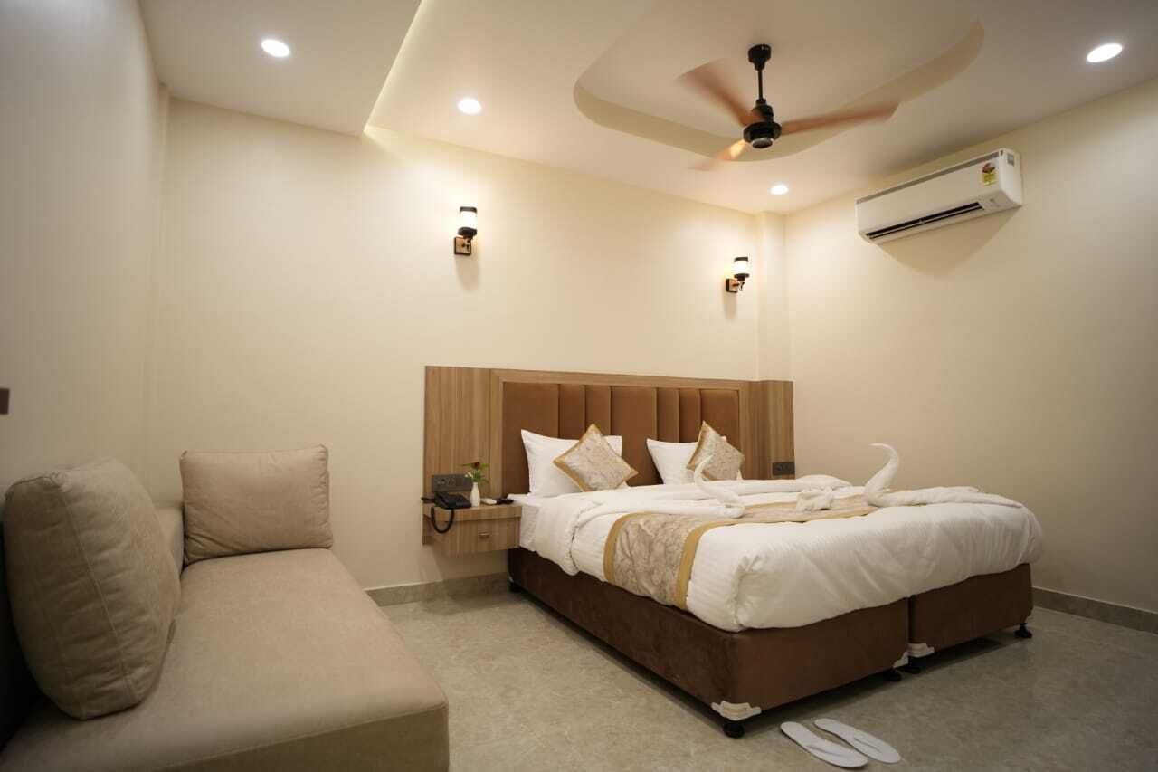 Bügeleisen/Bügelbrett, kostenloses WLAN