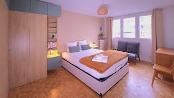 2 chambres, fer et planche à repasser, Wi-Fi gratuit, draps fournis