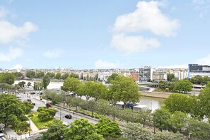 Miscellaneous - Great view  Seine river near the Eiffel Tower (París)