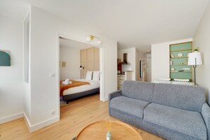 1 dormitorio, tabla de planchar con plancha, wifi gratis y ropa de cama