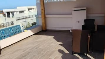 5 bedrooms, soundproofing, iron/ironing board, free WiFi
