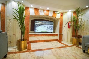 Reception - Osturat Emaar Hotel  (Makkah)