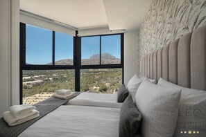 2 bedrooms, laptop workspace, free WiFi