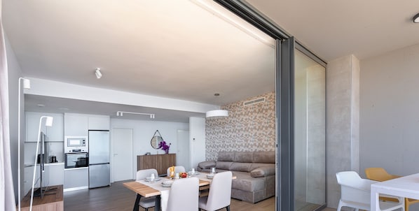 Flat-screen TV - Torre Sakura (Benidorm)