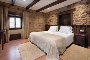 House, Multiple Bedrooms (Pazo Moreda) - Pazo Moreda (Sober)