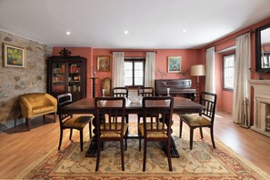 House, Multiple Bedrooms (Pazo Moreda) | Dining room - Pazo Moreda (Sober)