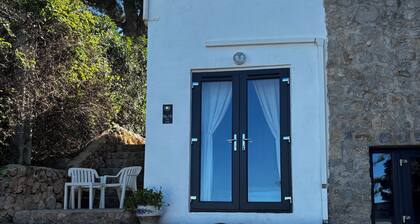 Chic Casita with AC and WiFi in amazing Eivissa