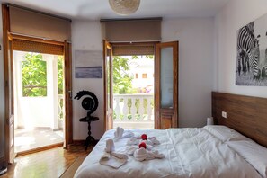 5 Schlafzimmer, Bügeleisen/Bügelbrett, kostenloses WLAN, Bettwäsche
