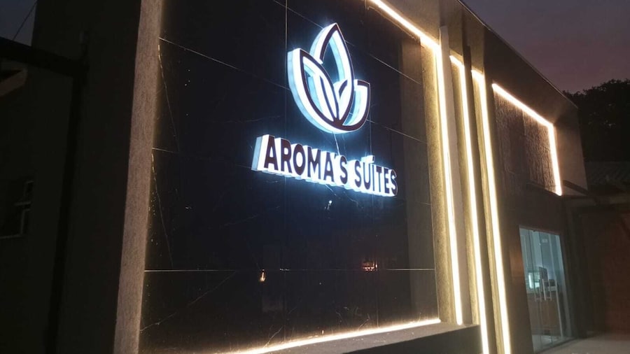 AROMA'S SUITES