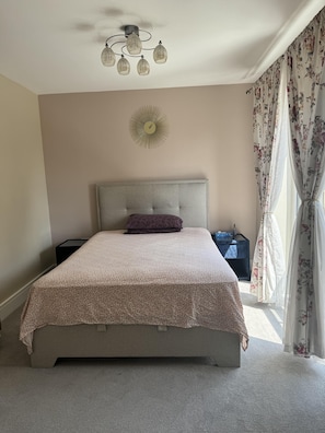 Apartment | 2 bedrooms, free WiFi, bed sheets - Luxurious 2 Bedroom Apartment in Reading (Reading)