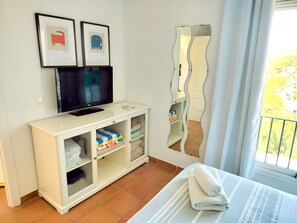 2 Schlafzimmer, Bügeleisen/Bügelbrett, WLAN, Bettwäsche