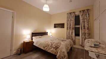 House | 2 bedrooms, free WiFi, bed sheets