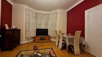 House | Living area | TV