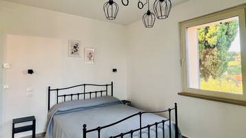 2 Schlafzimmer, Bügeleisen/Bügelbrett, WLAN, Bettwäsche