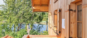 "Graf Chiemo Suites" luyury living direkt am Chiemsee mit privatem Seezugang!