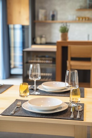 Dining - "Graf Chiemo Suites" luyury living direkt am Chiemsee mit privatem Seezugang! (Chieming)