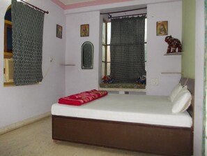 Standard Double Room, City View | Free WiFi, bed sheets - Raj Mahal Guest House Rajasthan (Bundi)