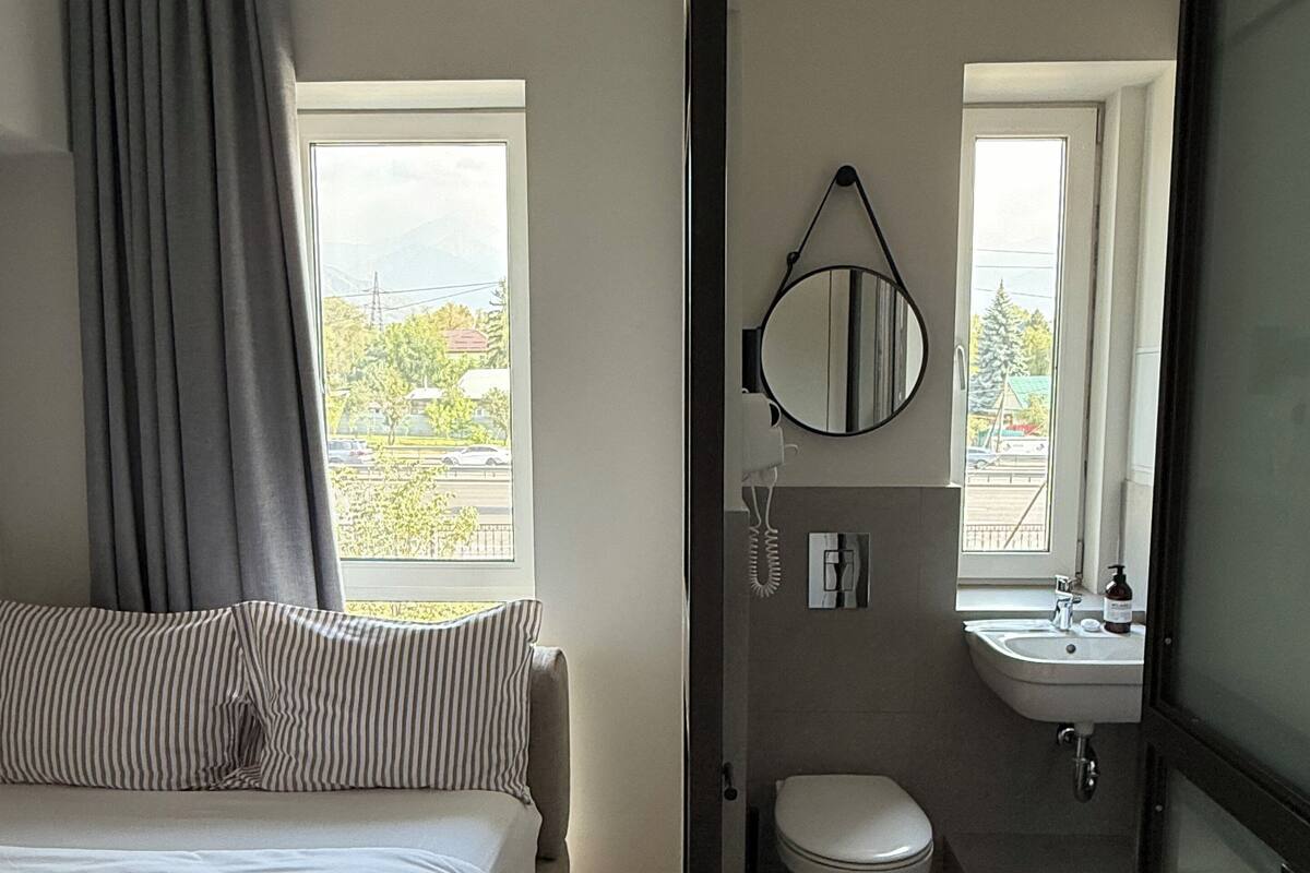 Superior Double Room, 1 Double Bed, Non Smoking | Free WiFi