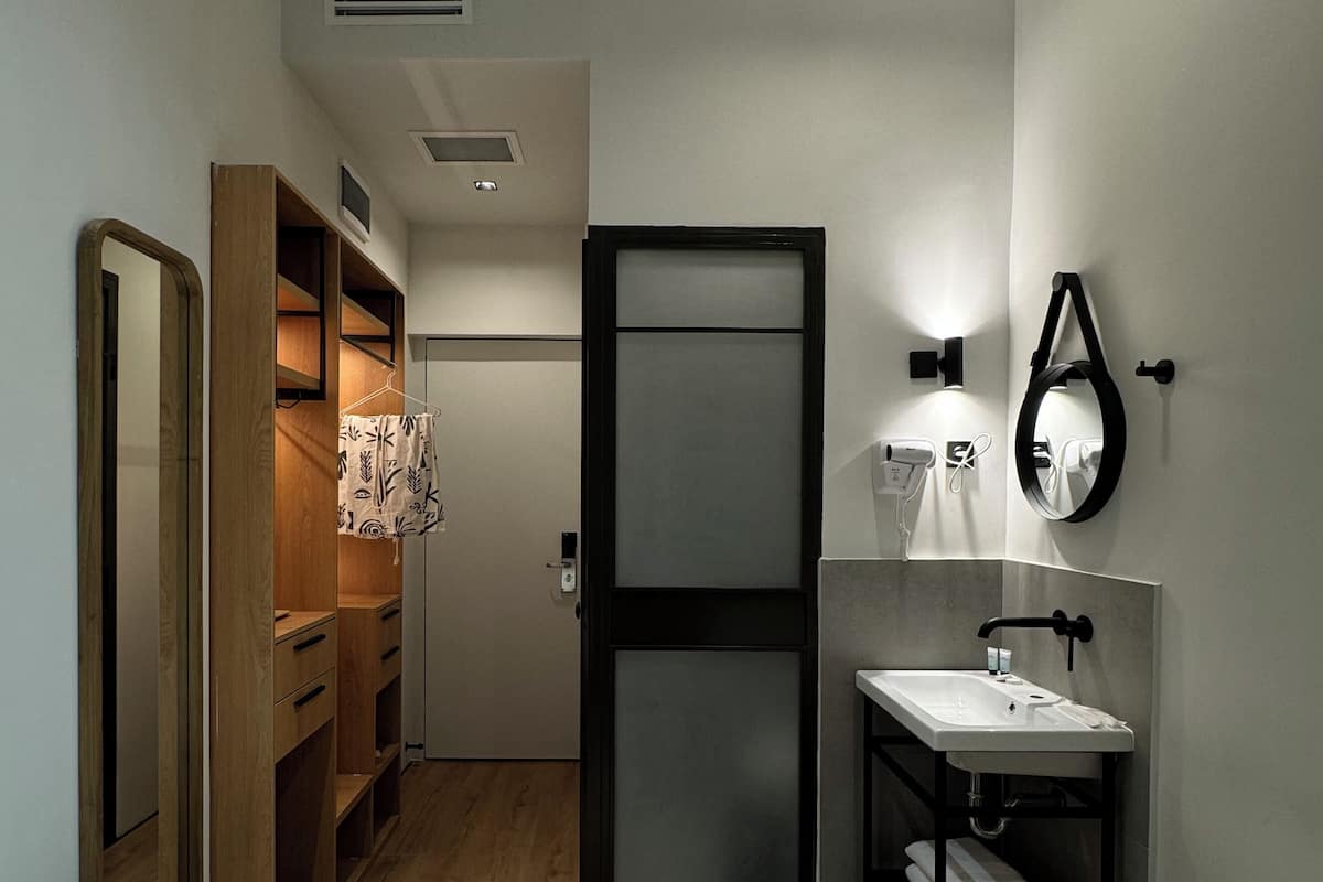 Standard Double or Twin Room | WiFi (free)