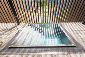 Piscine couverte, piscine chauffée