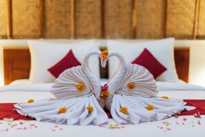 Deluxe Room, Hill View