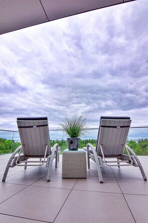 Deluxe-Apartment, Meerblick (Duplex) | Balkon