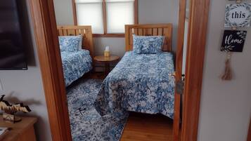 熨斗/熨衣板、免费 WiFi、床单