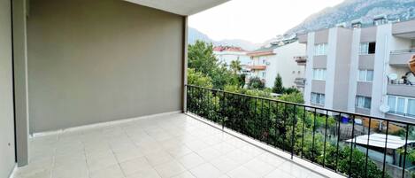 Suite, Balcony, Mountain View | Terrace/patio