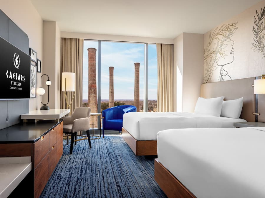 In-room safe, desk, laptop workspace, blackout curtains