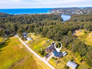 Exterior - Peaceful Family Retreat, 5 mins to Beach (Terrigal)